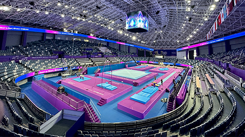 开元官网乒乓球台上旋转的球